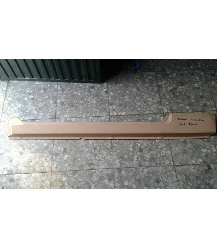 FALDON IZQUIERDO FORD FIESTA