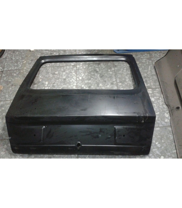 PUERTA MALETERO R-6