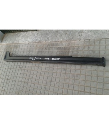 BAJO PUERTA DERECHO FORD ESCORT