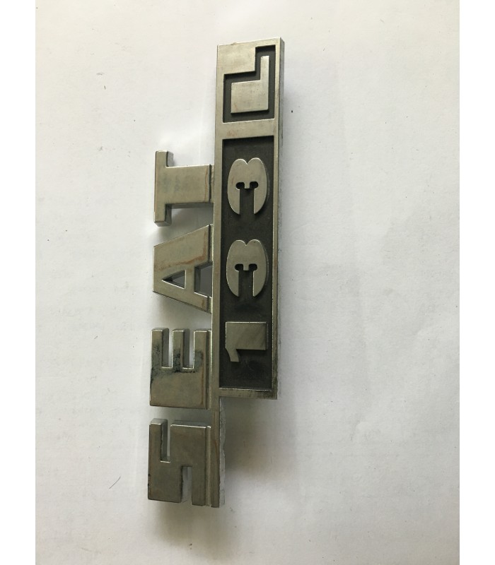 EMBLEMA SEAT 133 L