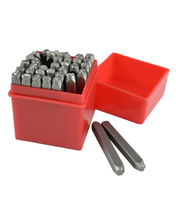 CONJUNTO DE MATRICES LETRAS Y NÚMEROS 5MM